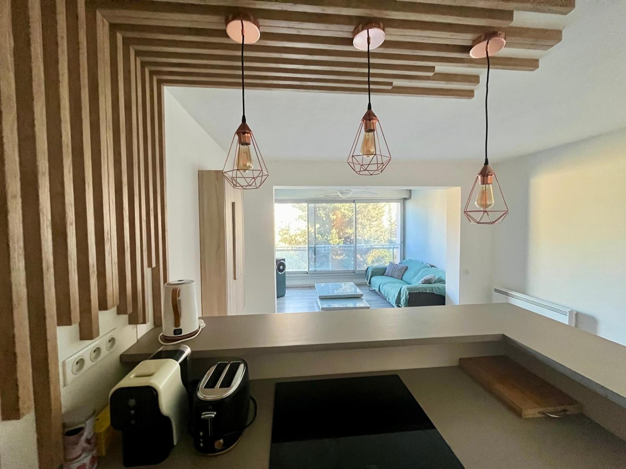 Apt Golfe Juan - 5Min Des Plages - Parking Privee - Piscine Rooftop Vallauris Exterior photo